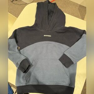Abercrombie Kids boys hoodie navy/blue size 5/6.